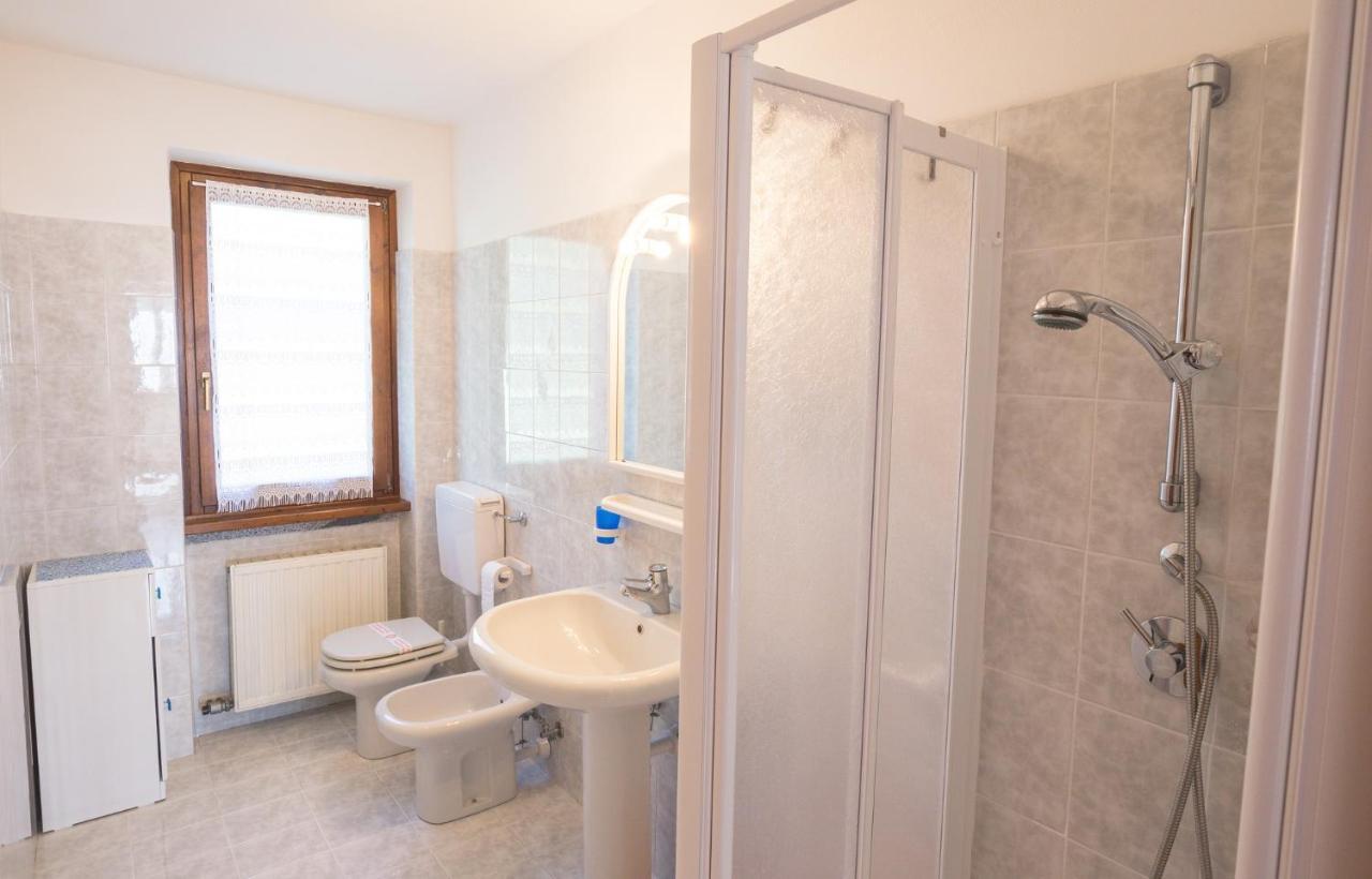 Casa Lori Apartment Pieve Di Ledro Ngoại thất bức ảnh