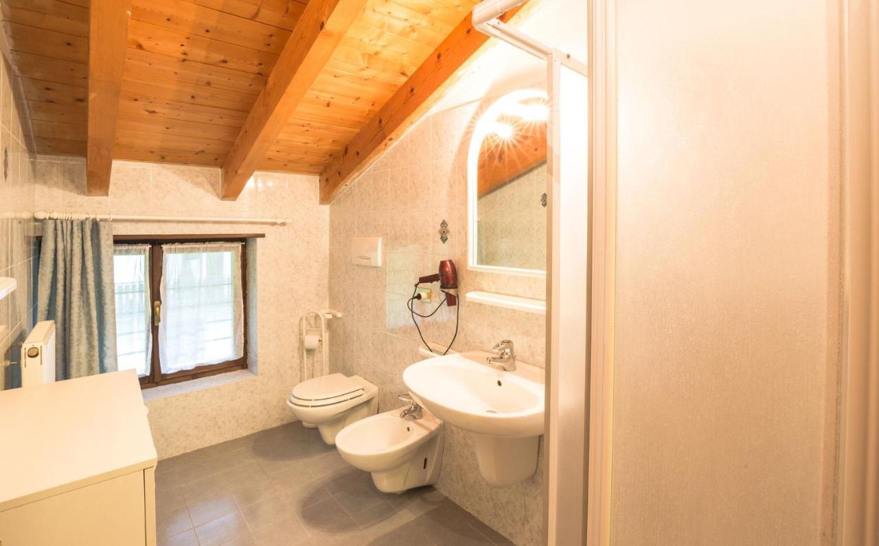 Casa Lori Apartment Pieve Di Ledro Ngoại thất bức ảnh