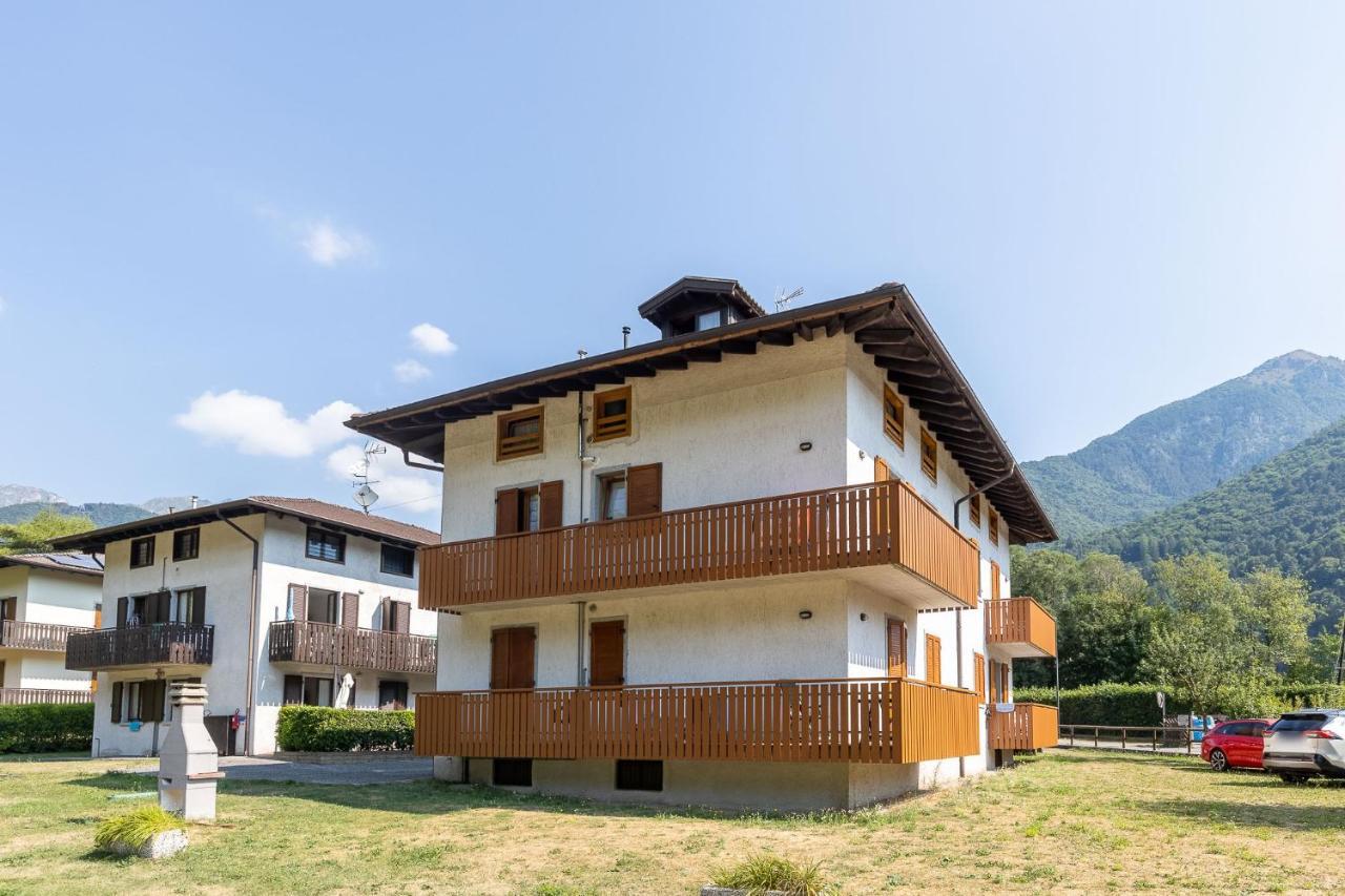 Casa Lori Apartment Pieve Di Ledro Ngoại thất bức ảnh
